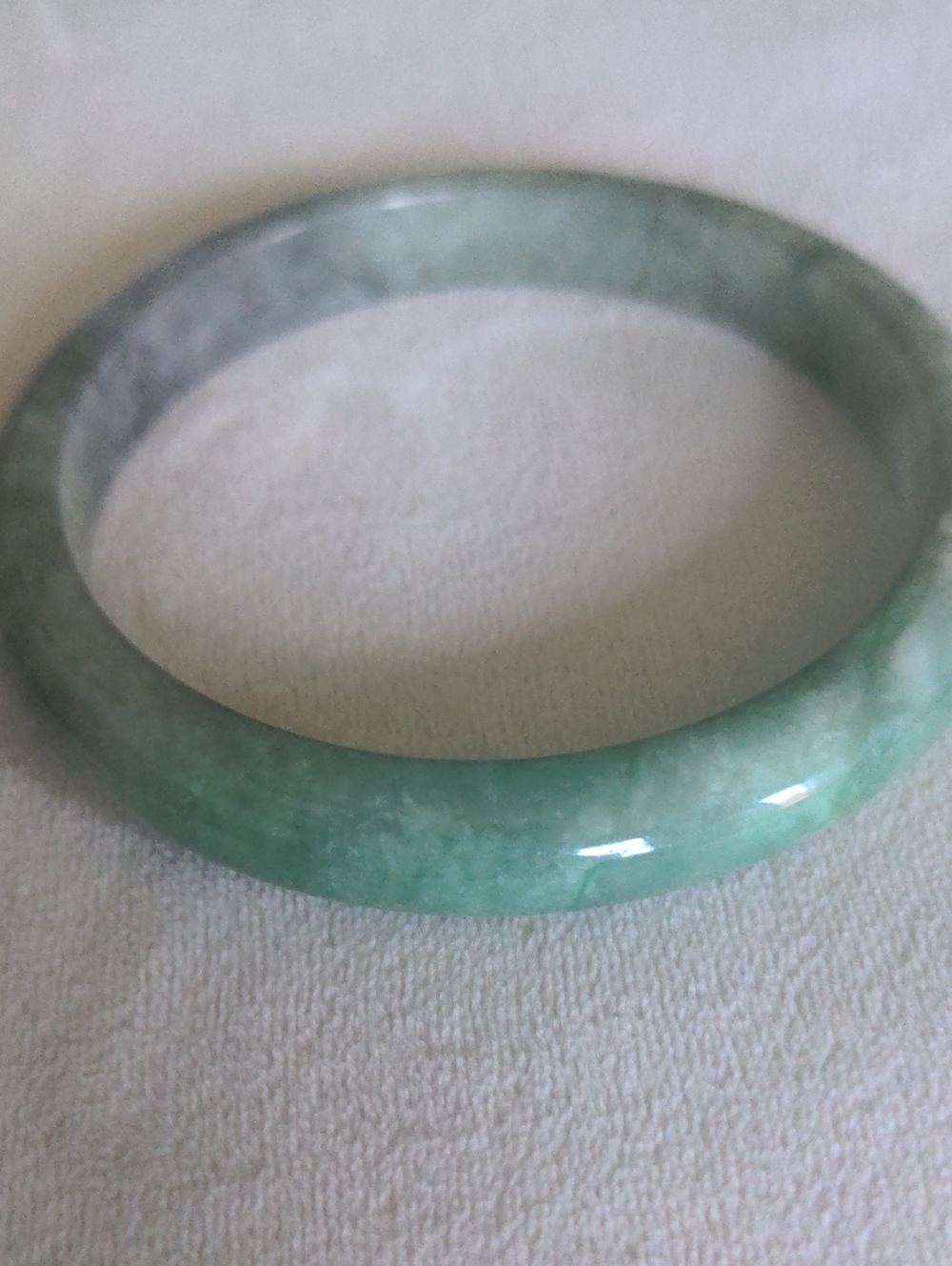 New Macy's Green Jade Bangle Bracelet, Translucent Luxury, 2 1/2" Diameter. Box
